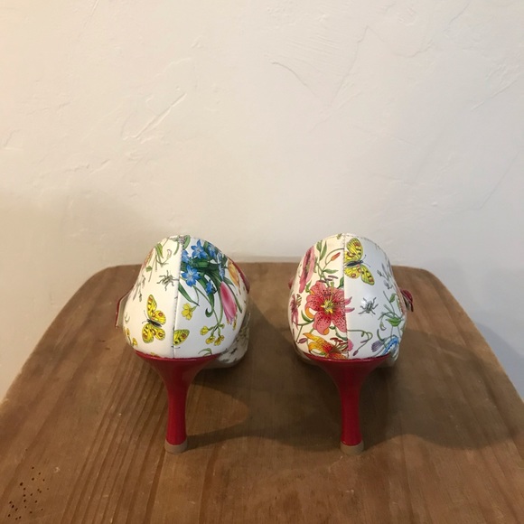 Chinese Laundry Heels - Picture 5 of 5